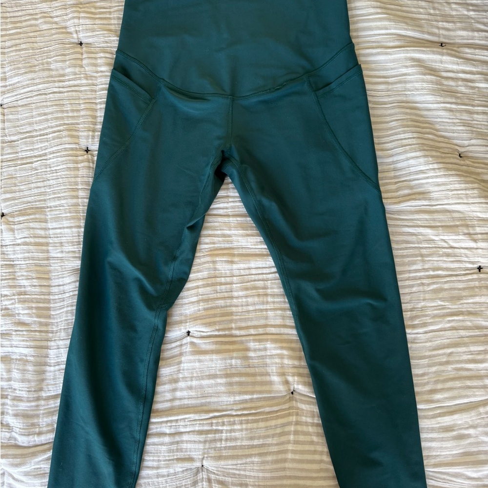 Old Navy Full Panel Maternity Activewear